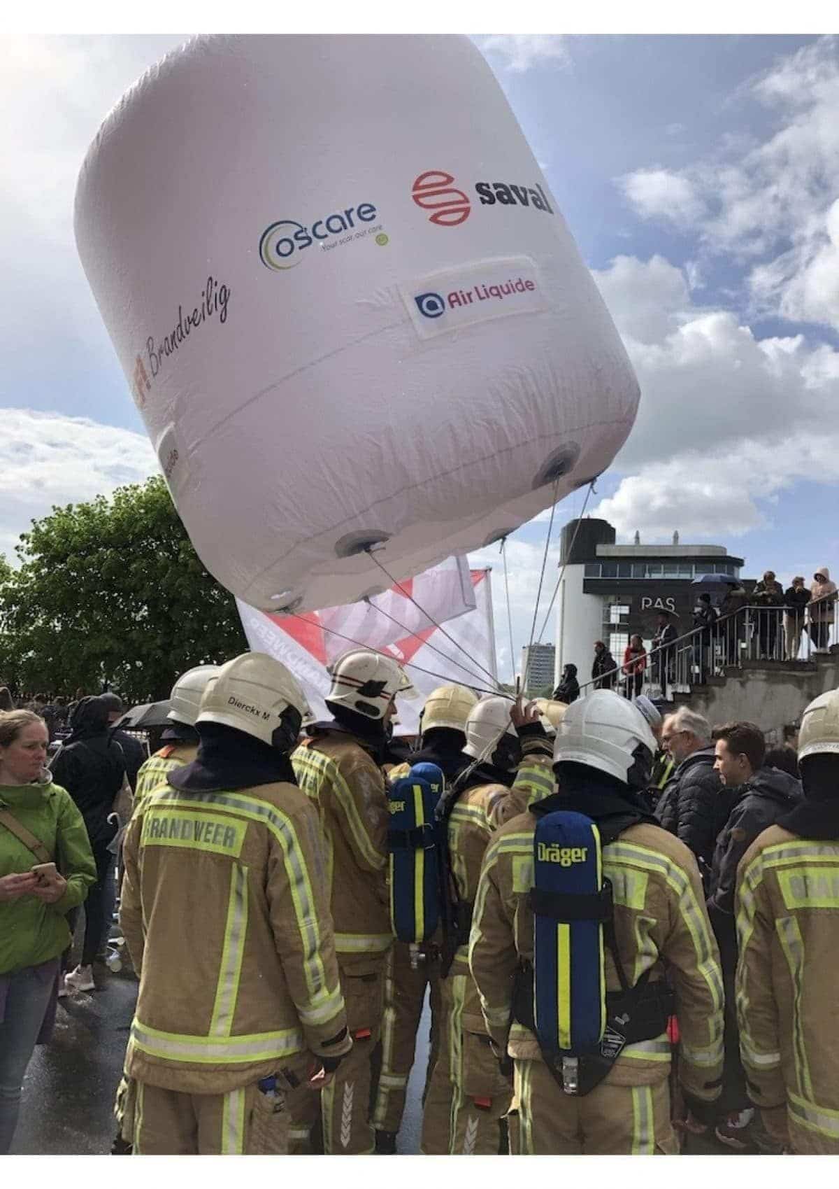 Oscare Helium giant productvergroting Brandweer Antwerpen 10 Miles